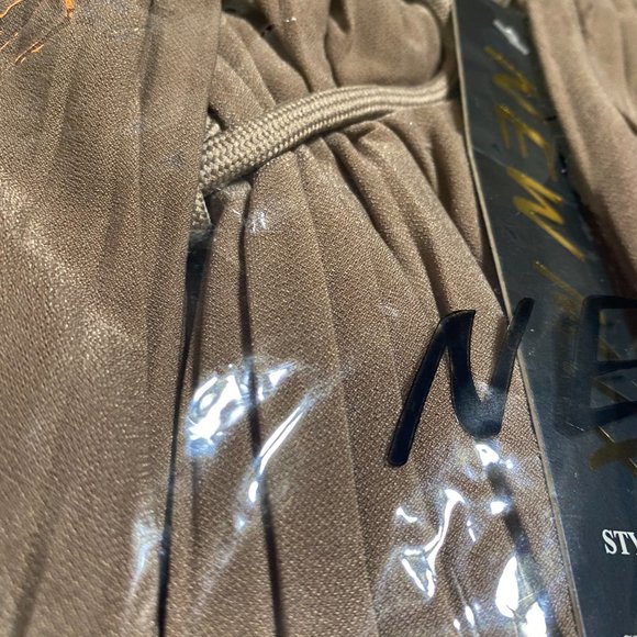 Wide-Leg Palazzo Pants - Picture 4 of 4